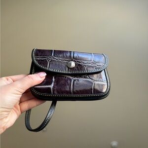 Dooney and Bourke Crocodile Leather
Wristlet Vintage RARE Brown Red.